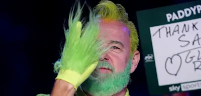 &bdquo;Arno Merk k&ouml;nnte mir Weihnachten versauen&ldquo; &ndash; deutscher Deb&uuml;tant beeindruckt Peter Wright