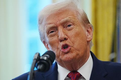 Trump verh&ouml;hnt get&ouml;teten Rob Reiner &ndash; und tritt im Interview nach