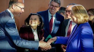 Bundeskabinett beschlie&szlig;t &Auml;nderungen bei B&uuml;rgergeld und Rente