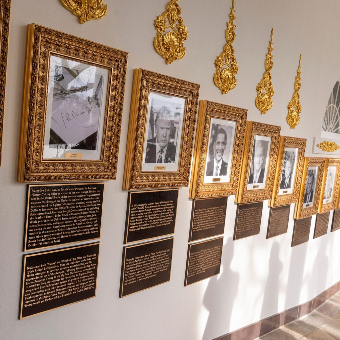 Trump kommentiert Portr&auml;ts seiner Vorg&auml;nger &ndash; Biden &uuml;berzieht er mit Spott