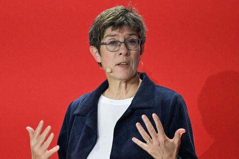 Kramp-Karrenbauer zur Vorsitzenden der Adenauer-Stiftung gew&auml;hlt