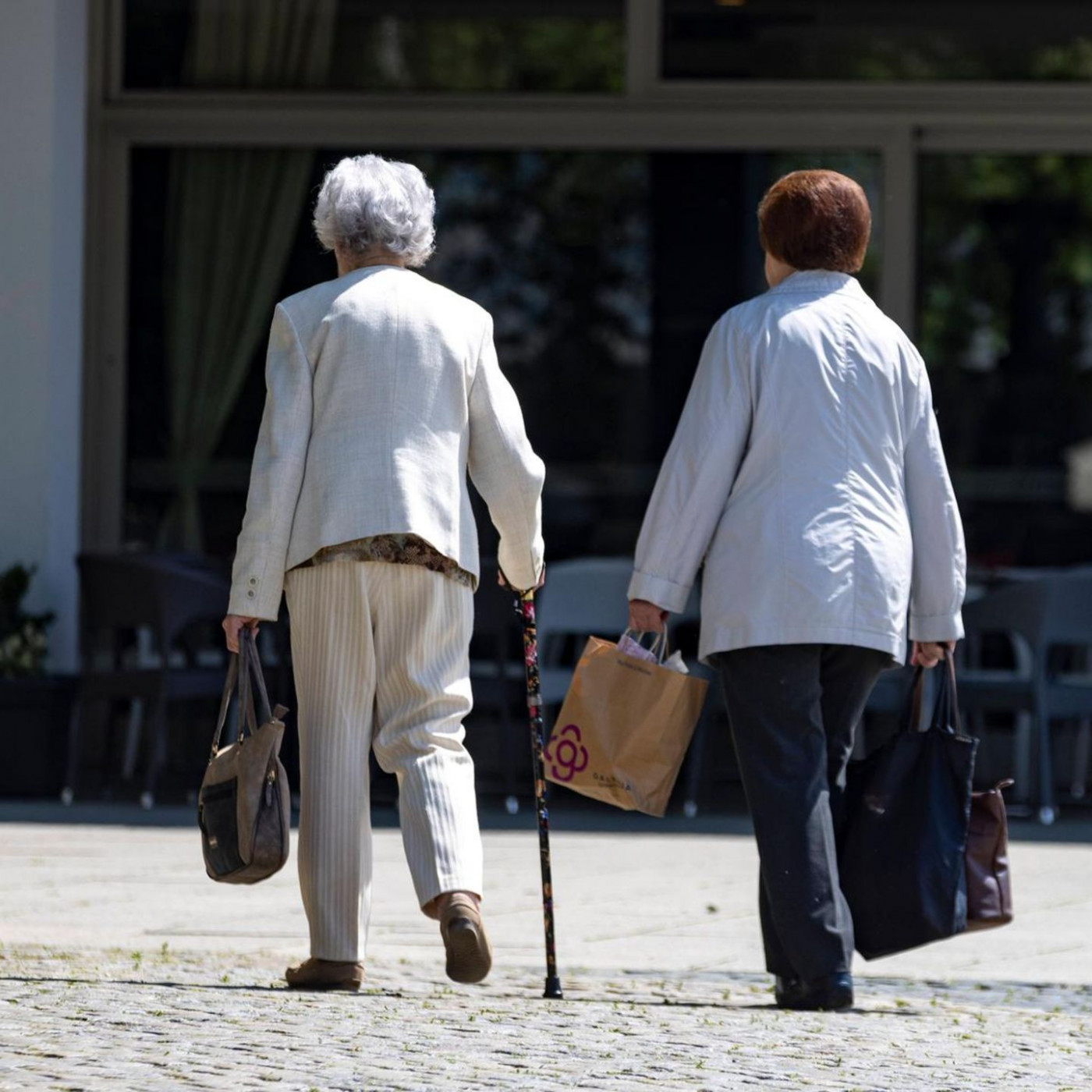 Rentner erhalten immer weniger im Vergleich zu Erwerbst&auml;tigen