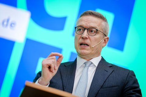 Digitalminister: KI gr&ouml;&szlig;er als industrielle Revolution