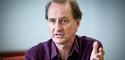 &bdquo;Festhalten an Technologie der Vergangenheit&ldquo; &ndash; Spitzenbeamter kritisiert Verbrenner-Aus-Reform