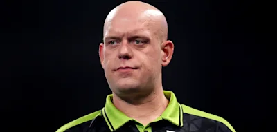 &bdquo;Sie m&uuml;ssen ans &Uuml;bungsboard gehen&ldquo;, r&auml;t ein feixender van Gerwen den deutschen WM-Verlierern