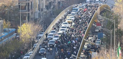 Neue Proteste in Teheran &ndash;  Exil-Prinz fordert &bdquo;millionenfache Pr&auml;senz&ldquo;