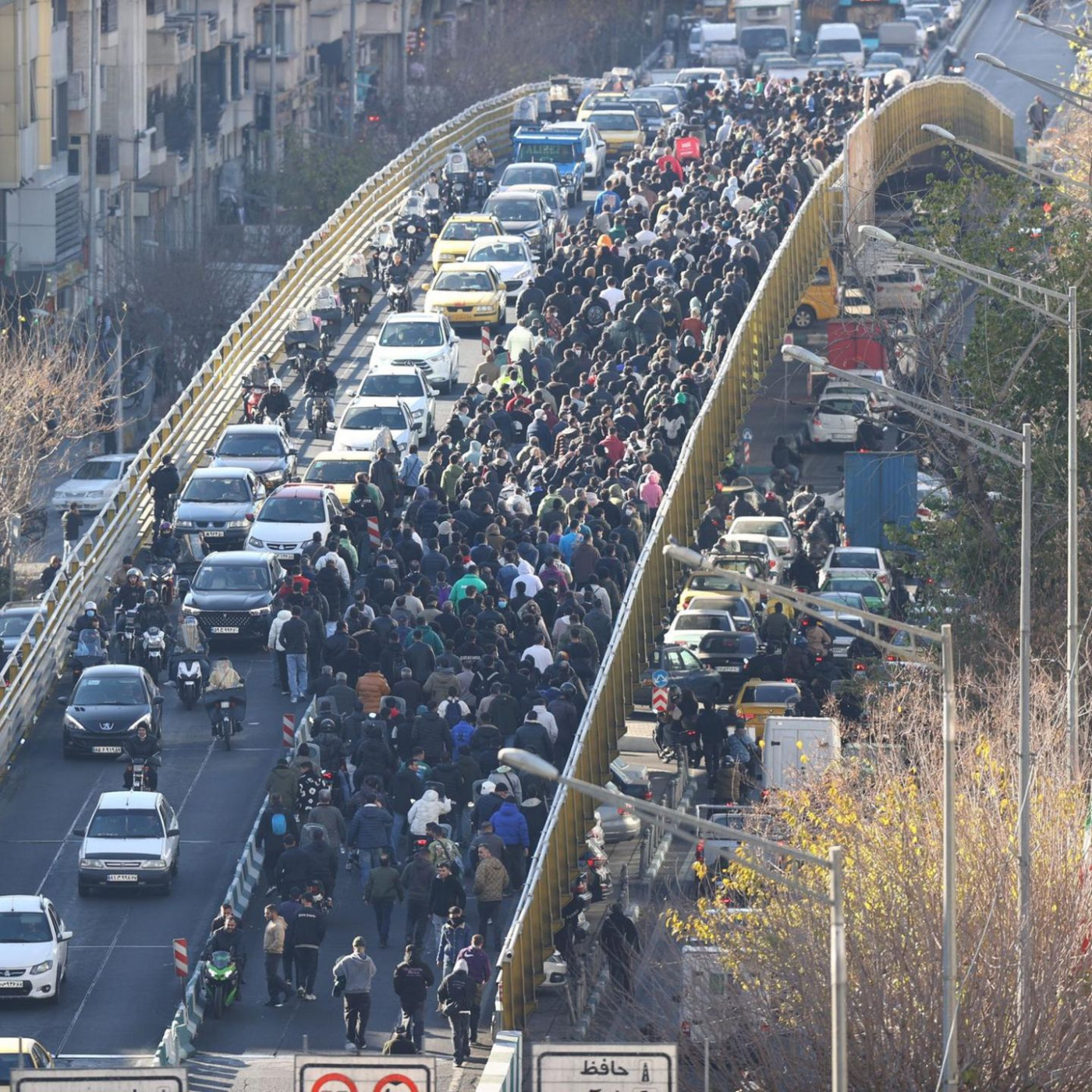 Demonstrations-Welle schwappt weiter durch Iran