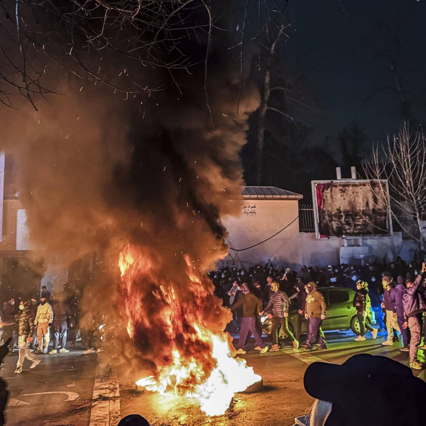 F&uuml;hrung im Iran schaltet Internet ab &ndash; Proteste auch in Deutschland