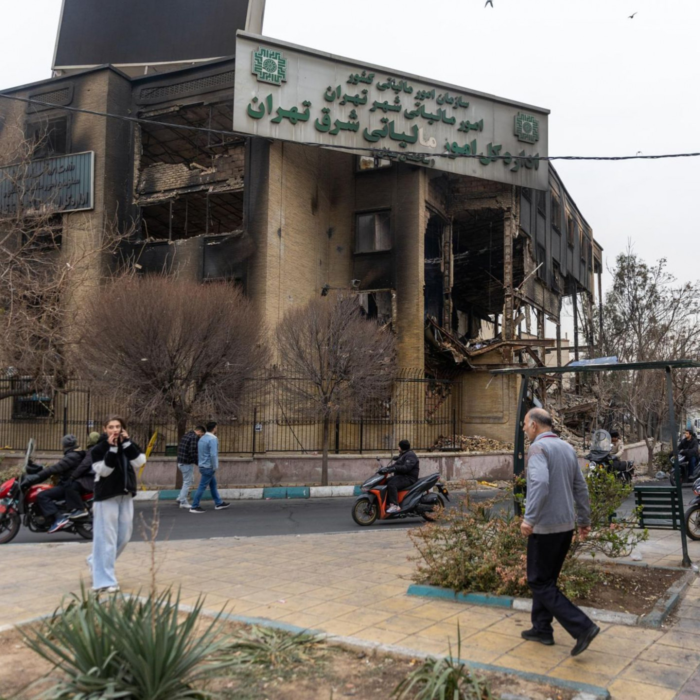 Proteste im Iran: Schl&auml;gt das Mullah-Imperium zur&uuml;ck oder f&auml;llt es?