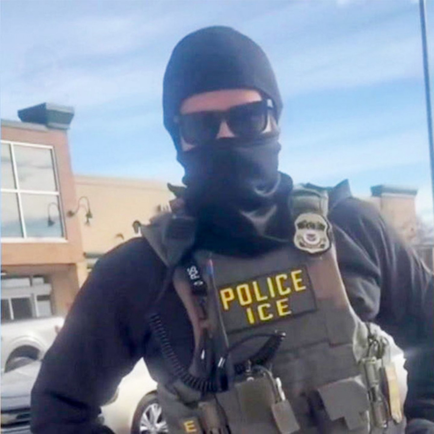 ICE-Agent prahlt mit Verdienst: "Ich liebe meinen Job..."