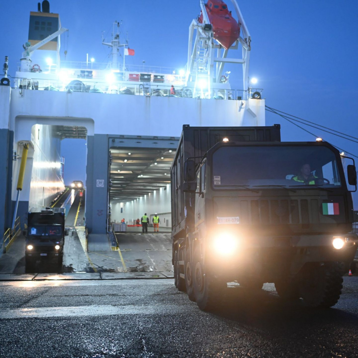 Nato beginnt Gro&szlig;man&ouml;ver in Deutschland und verlegt Truppen