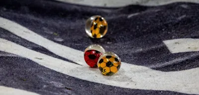 Union schl&auml;gt in Unterzahl zur&uuml;ck &ndash; Fans setzen mit Flummis ein Zeichen des Protests