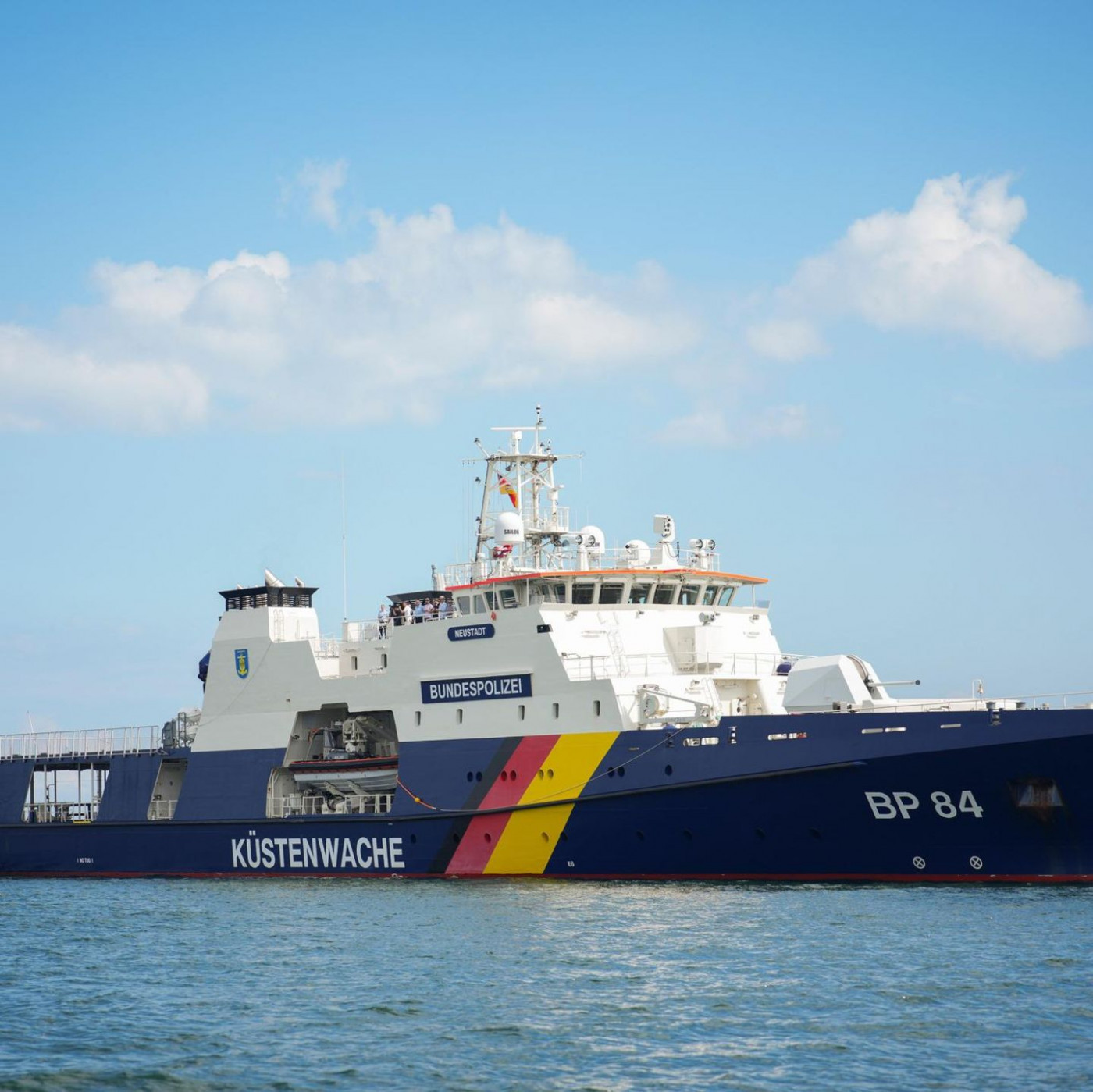 Mutma&szlig;lich russische Schiffe rufen Bundespolizei auf den Plan