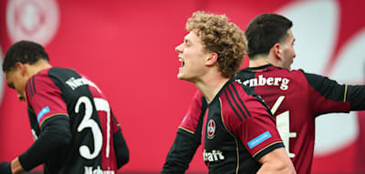 Der Pinneberger, der die zweite Liga mit seinen Toren aufmischt