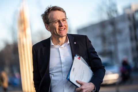 Daniel G&uuml;nther legt in "Nius"-Debatte nach