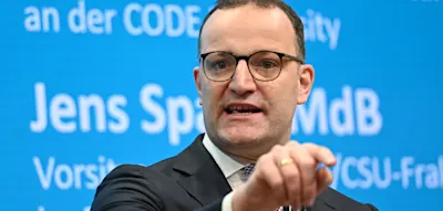 Spahn stellt Interview-Aussage zu Gr&ouml;nland und Trump in interner Nachricht klar