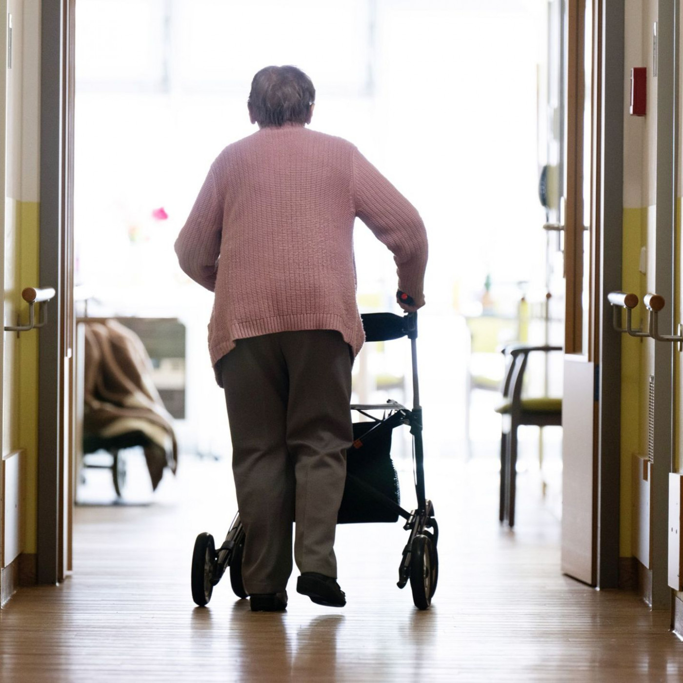 Pflege im Heim immer teurer - wie lange noch?