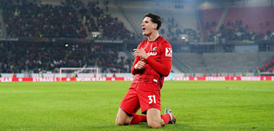 Begleitet vom Boykott der Ultras macht Freiburg einen gro&szlig;en Schritt Richtung Achtelfinale