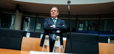 &bdquo;Nicht das Land der Barbaren&ldquo; &ndash;&nbsp;Altkanzler Schr&ouml;der beklagt &bdquo;D&auml;monisierung&ldquo; Russlands