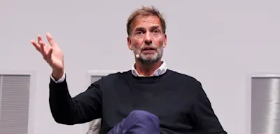 Der deutsche Profi-Fu&szlig;ball gr&uuml;ndet eine v&ouml;llig neue Liga