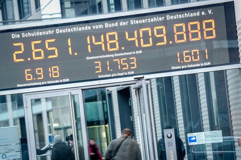 B&uuml;rger &uuml;berweisen dem Bund sechsstelligen Betrag zum Schuldenabbau