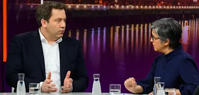 &bdquo;Die Sendung sieht heute anders aus als sonst&ldquo; &ndash; ZDF-Moderatorin springt f&uuml;r Maybrit Illner ein