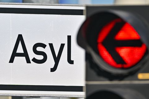 Koalition einigt sich auf Details europ&auml;ischer Asylpolitik