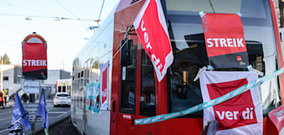 Warnstreiks verhindern m&ouml;gliche Titel-Party der Handballer