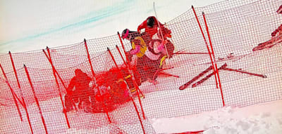 Heftiger Sturz von Lindsey Vonn &ndash; &bdquo;Mein Olympia-Traum ist noch nicht vorbei&ldquo;