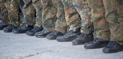 Pistorius sichert M&auml;nnern &bdquo;menschenw&uuml;rdigem Umgang&ldquo; bei Musterung zu