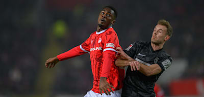 Dramatik kurz vor der Pause &ndash; Rote Karte leitet Kaiserslauterns Niederlage ein