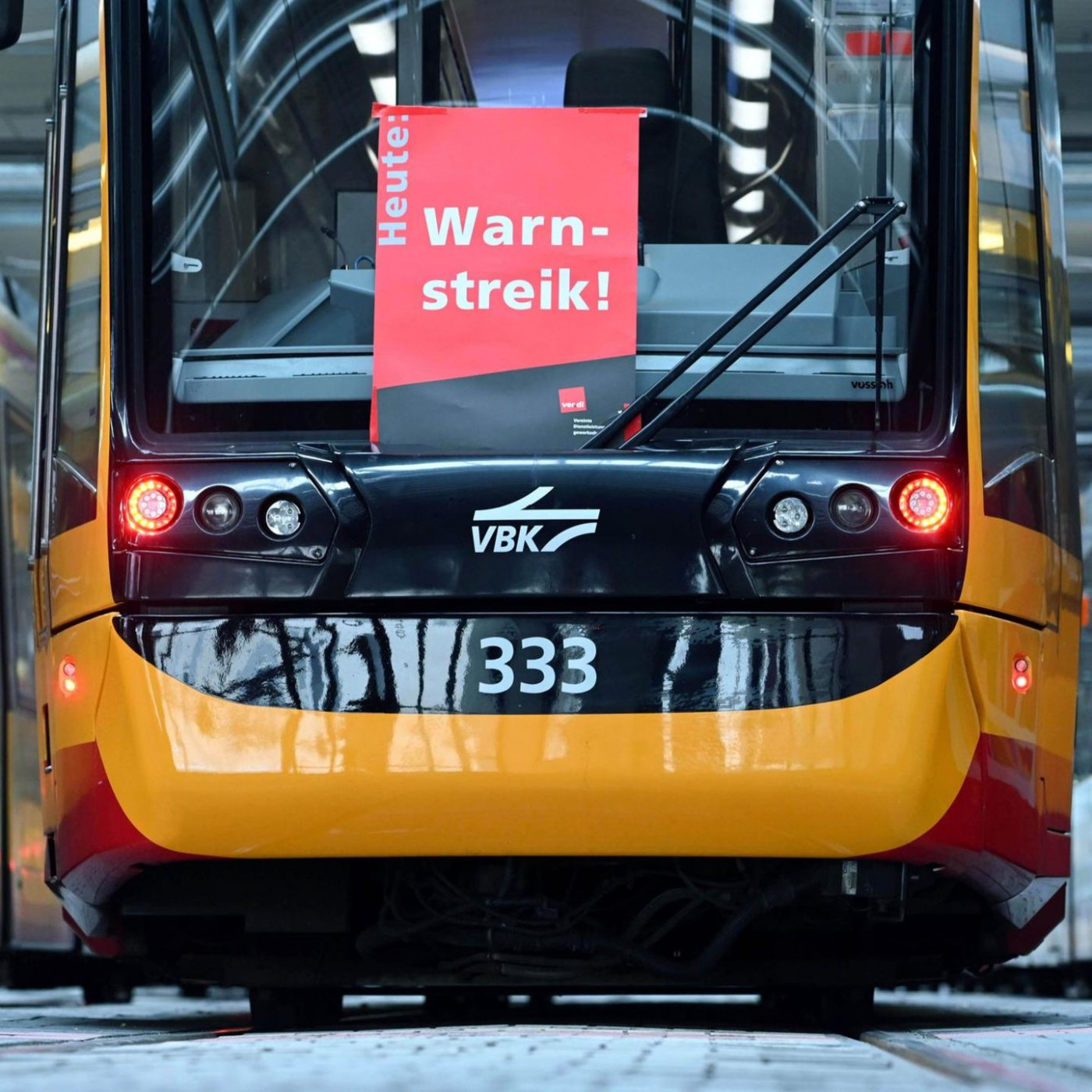 Landesweiter Warnstreik legt &Ouml;PVN lahm &ndash; das m&uuml;ssen Sie wissen