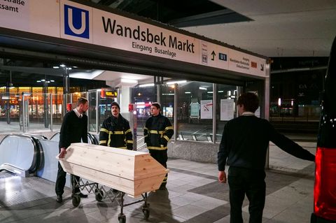 Nach t&ouml;dlichem Sto&szlig; am Bahnhof: Politiker fordern besseren Schutz