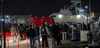 Migrantenboot kollidiert mit K&uuml;stenwache vor griechischer Insel &ndash; Polizei spricht von 14 Toten