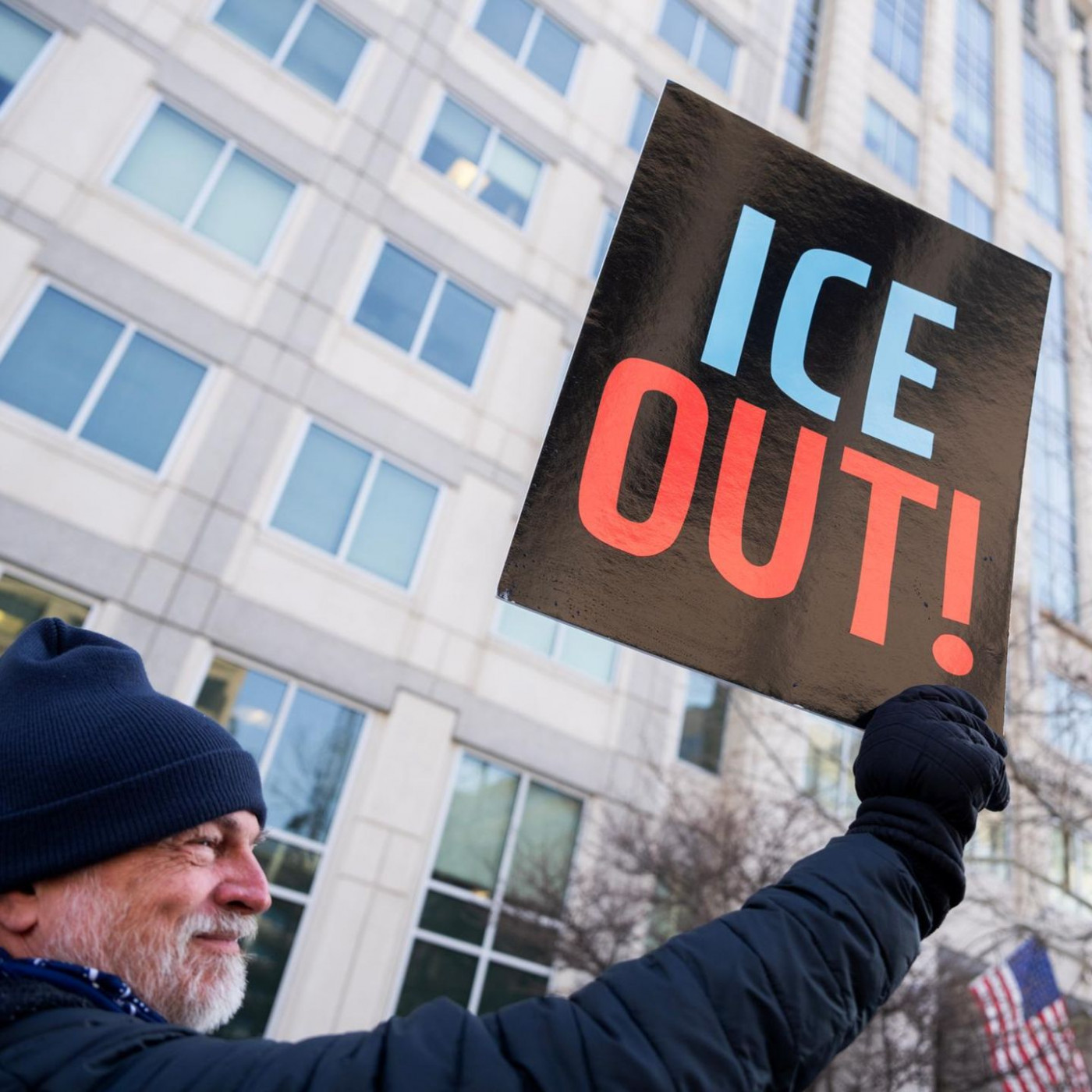 ICE zieht 700 Einsatzkr&auml;fte aus Minneapolis ab