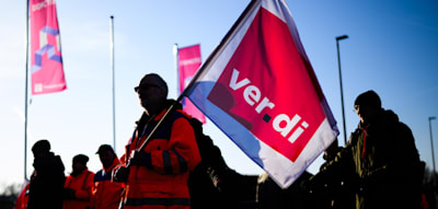 &bdquo;Das zerst&ouml;rt Vertrauen&ldquo; &ndash; Arbeitgeber fordern, das Streikrecht einzuschr&auml;nken