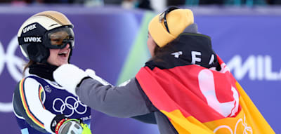 Silber in Team-Kombination &ndash; Aicher rast mit perfektem Lauf zu ihrer zweiten Medaille