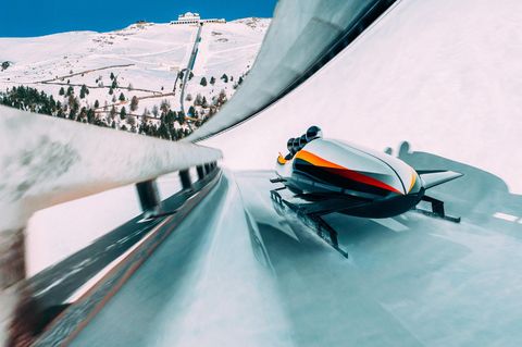 Ich bin mit 130 km/h um die Kurve gedonnert, damit Sie es nicht tun m&uuml;ssen