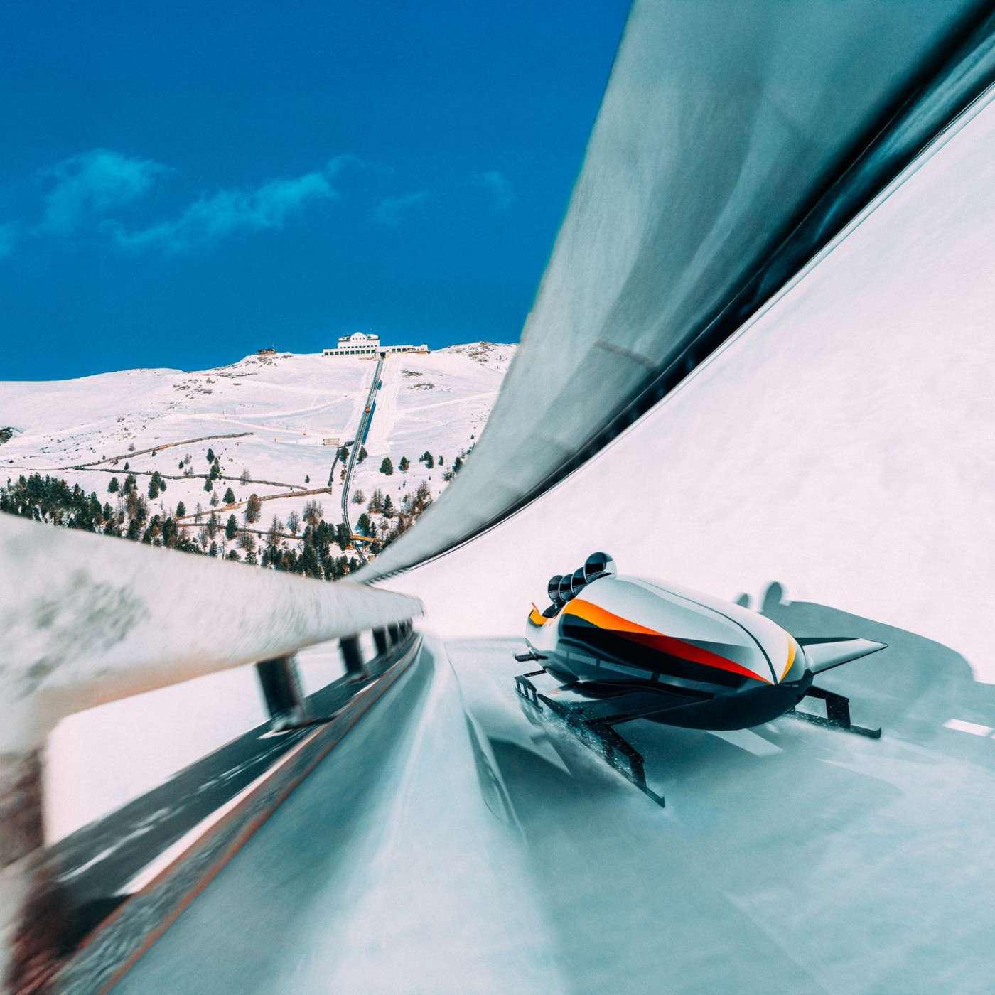 "Als w&uuml;rde man in einen M&uuml;lleimer geworfen und einen felsigen H&uuml;gel hinuntergetreten"