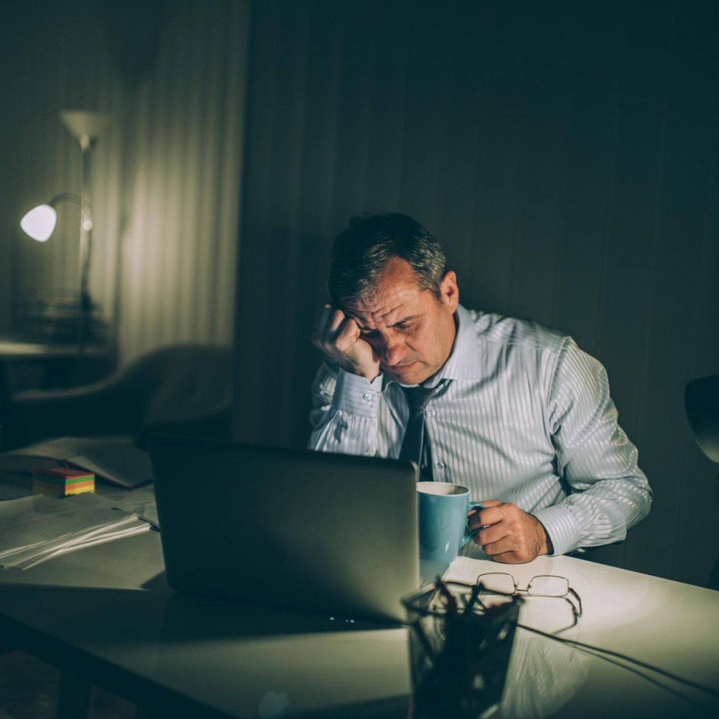 Waren heftige Albtr&auml;ume der Grund f&uuml;r seine dauernde M&uuml;digkeit?