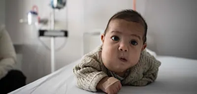Erstmals Baby mit seltenem Tumor im Mutterleib behandelt