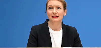 &bdquo;Kindisch&ldquo; &ndash; Linken-Chefin kritisiert Unvereinbarkeitsbeschluss der CDU