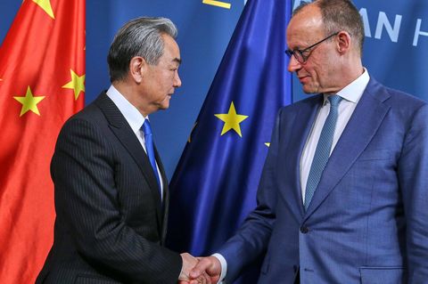 Sicherheitsexperte M&ouml;lling: &bdquo;China nutzt das gnadenlos aus&ldquo;