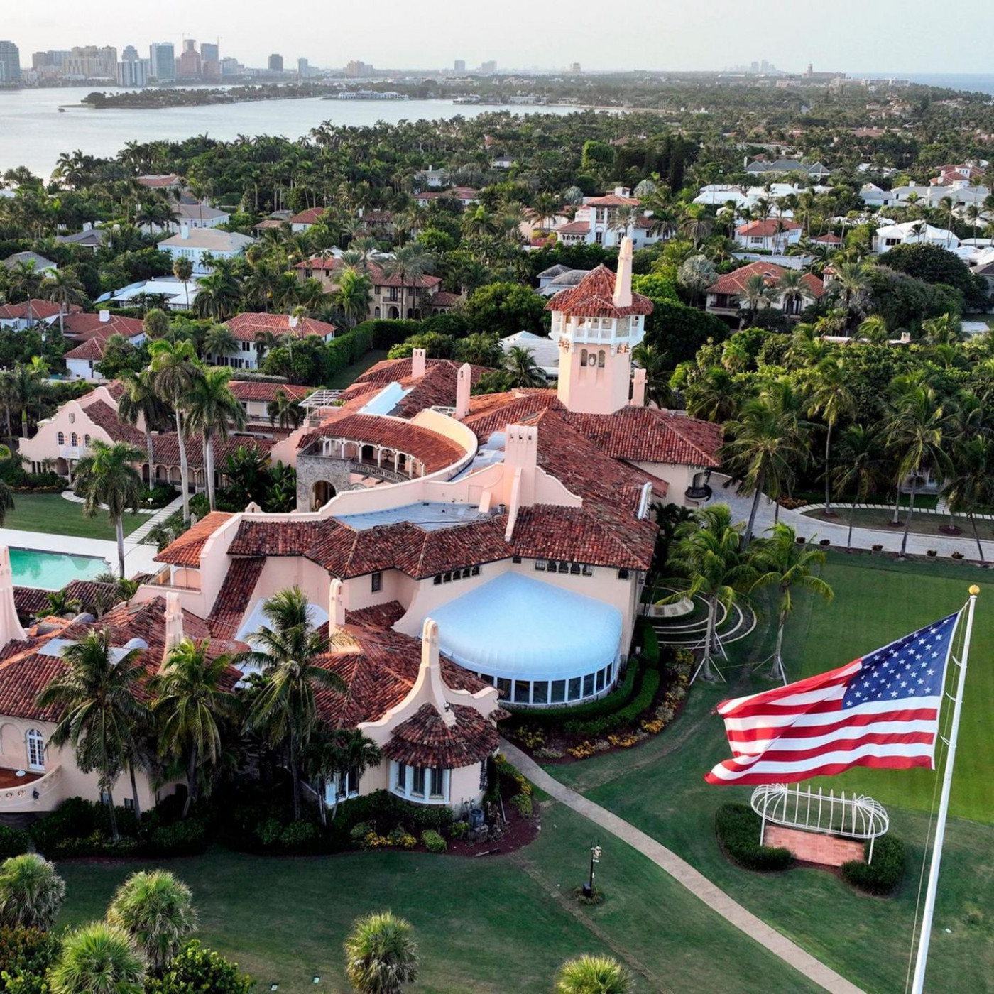 Bewaffneter Angreifer in Mar-a-Lago erschossen