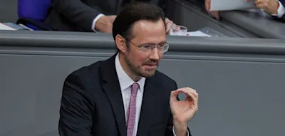 &bdquo;Jedes Instrument muss auf den Tisch&ldquo; &ndash; SPD bringt &bdquo;Handels-Bazooka&ldquo; gegen USA ins Spiel