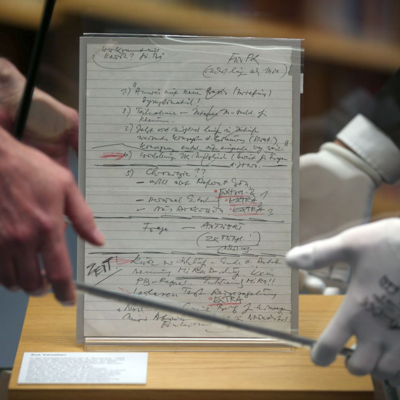 "Sofort, unverz&uuml;glich": Weiter Streit um Schabowski-Zettel