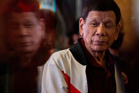 Ex-Pr&auml;sident Duterte wegen vielfachen Mordes vor Gericht