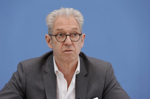 Kassen&auml;rzte-Chef fordert Abschaffung der freiwilligen Leistungen