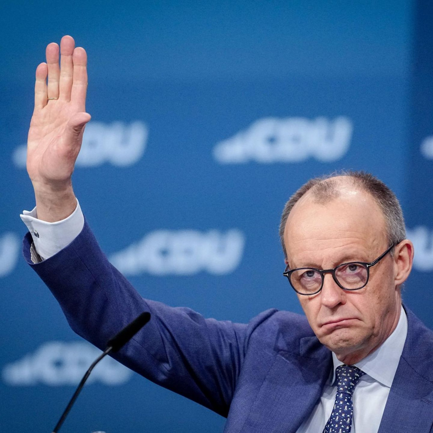 AfD-Aff&auml;re: Mehrheit f&uuml;r Verbot von &Uuml;berkreuz-Anstellungen von Verwandten