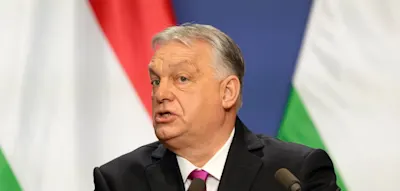 Orb&aacute;ns Partei f&auml;llt in Umfrage weit hinter Oppositionspartei zur&uuml;ck